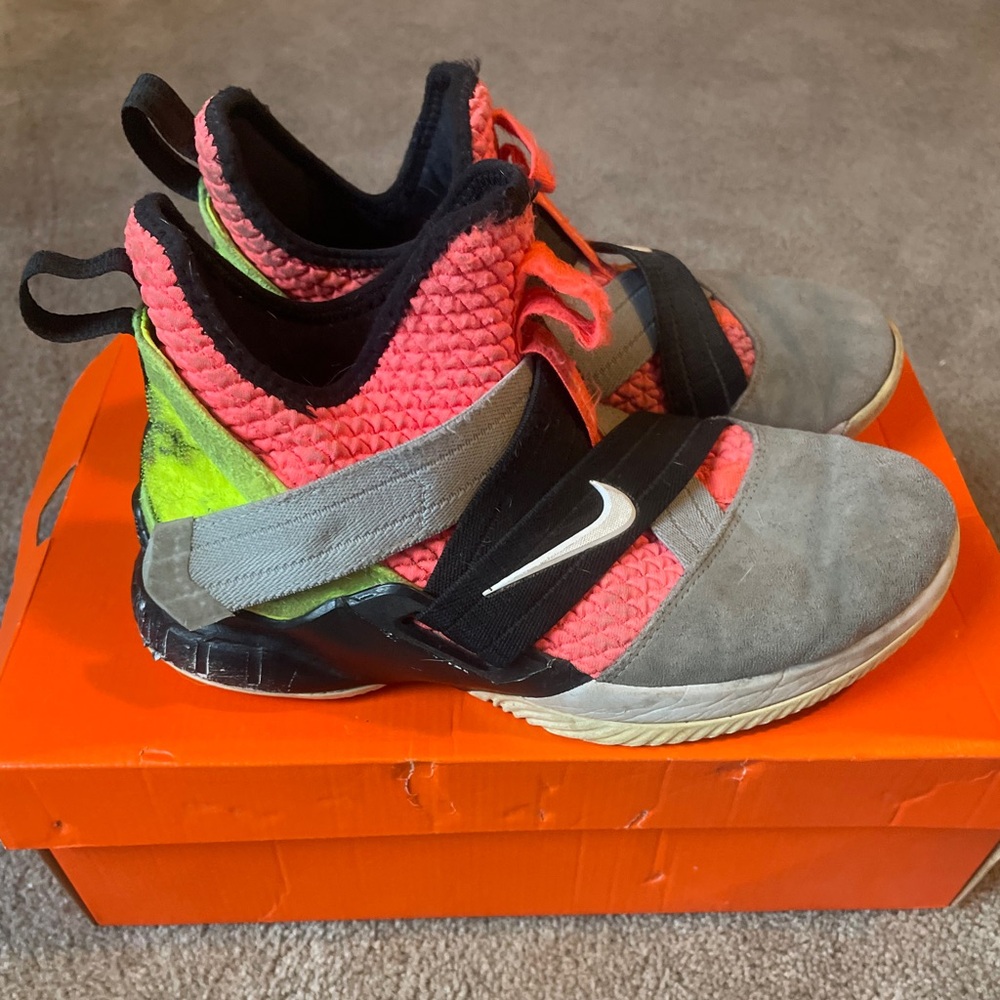 Nike Size 5.5